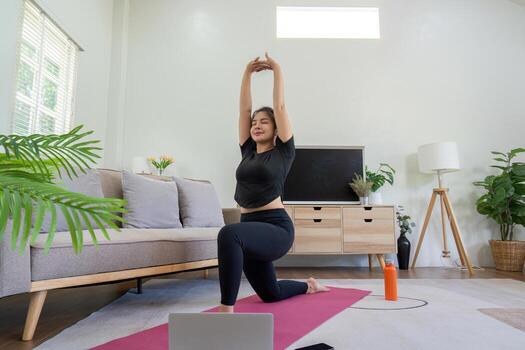 Natural Ways to Keep Your Joints Strong and Flexible